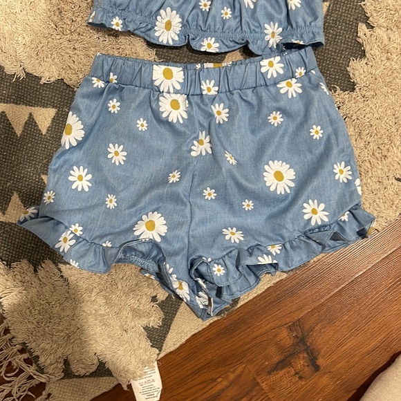 Shein easter matching set - Picture 4 of 5